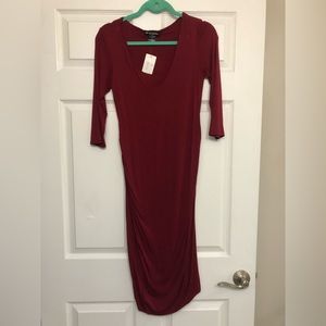 NEVER WORN Maternity red dress. Size M